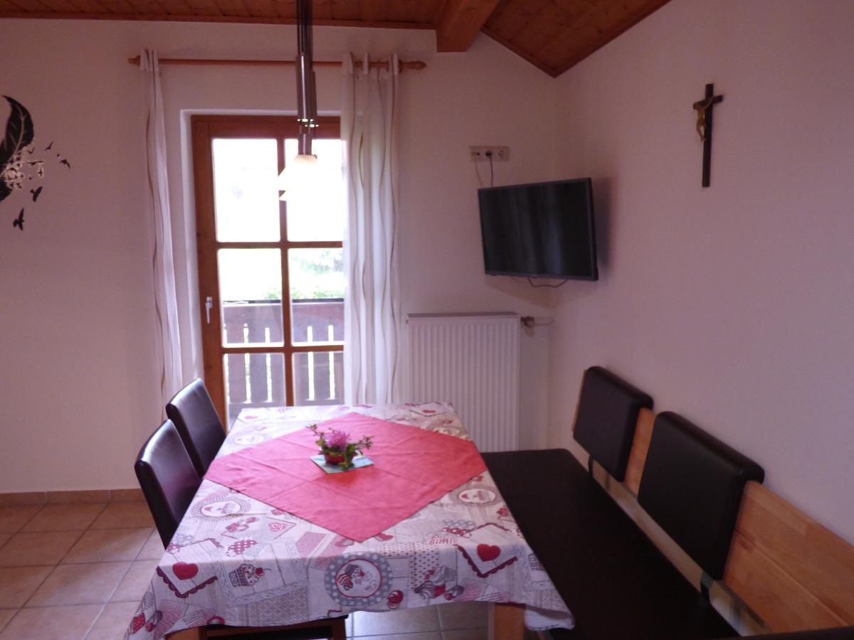 Gillingerhof Lägenhet Chamerau Exteriör bild
